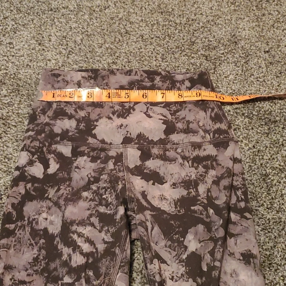 #93 Lululemon align leggings size 2 b845.